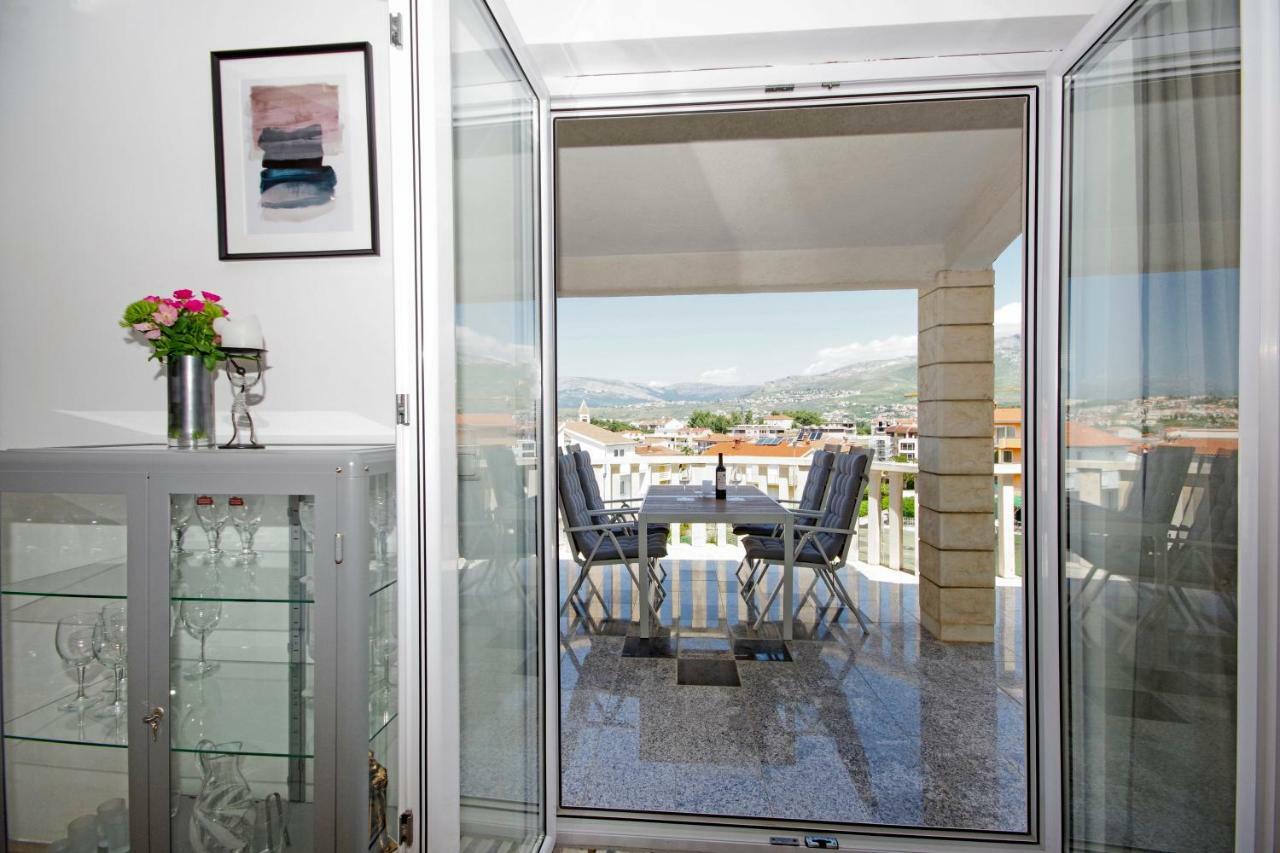 Apartamento Manuela Podstrana Exterior foto